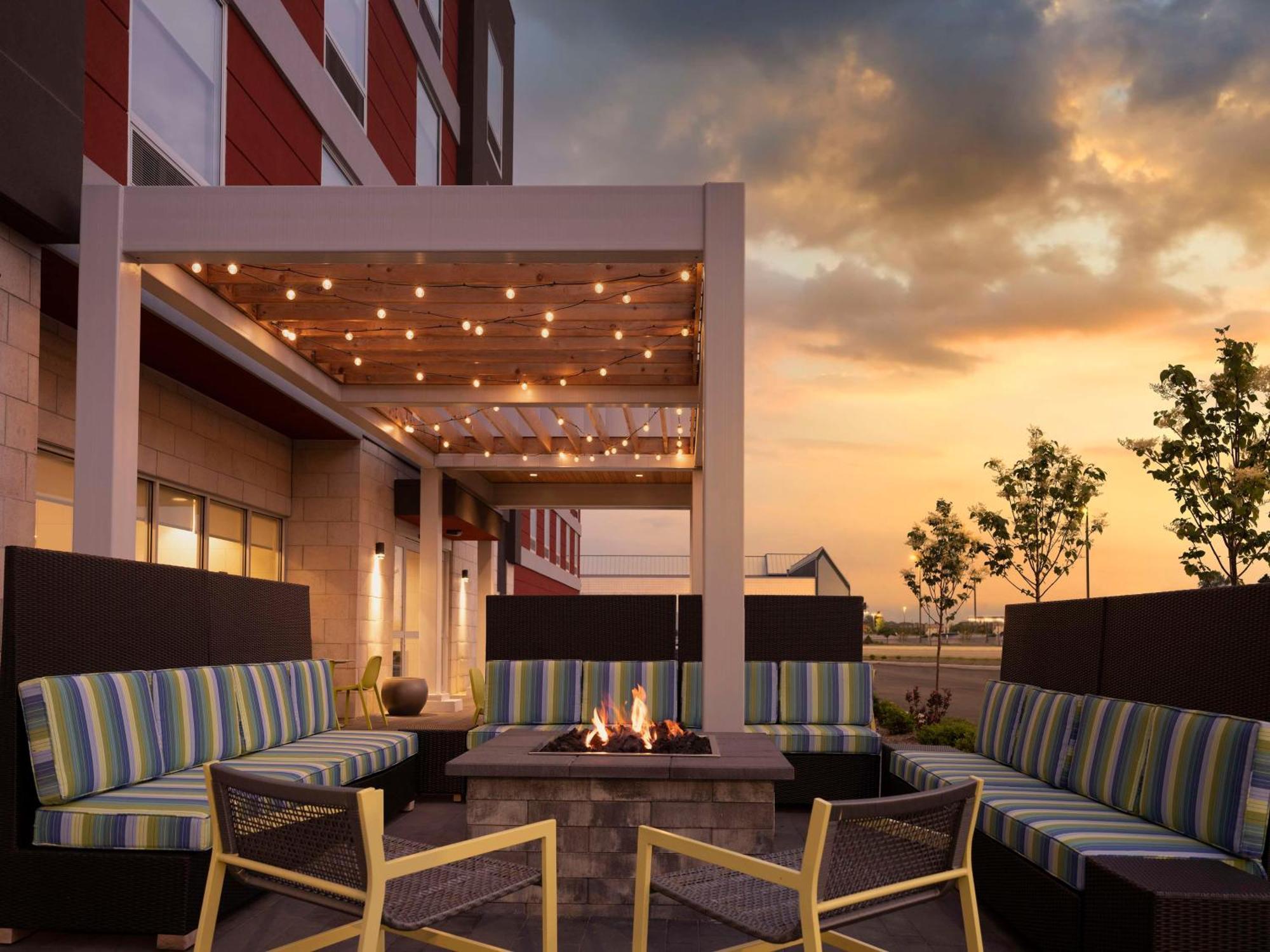 Home2 Suites By Hilton Fishers Indianapolis Northeast Exterior photo